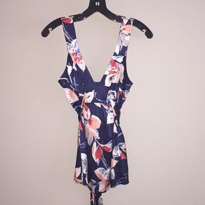 Guess stretch blouse.